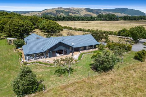 Photo of property in 115a Arcus Road, Te Horo, Otaki, 5582
