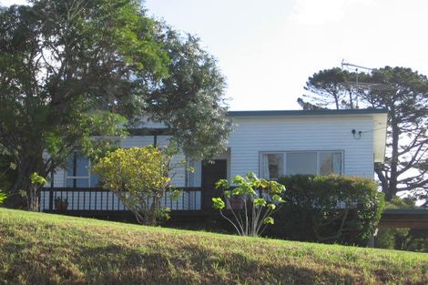 Photo of property in 226 Beach Road, Campbells Bay, Auckland, 0630