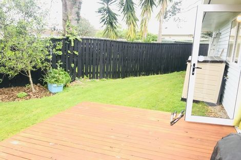 Photo of property in 257a Campbell Road, Greenlane, Auckland, 1061