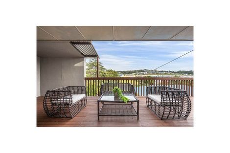 Photo of property in 628 Whangaparaoa Road, Stanmore Bay, Whangaparaoa, 0932