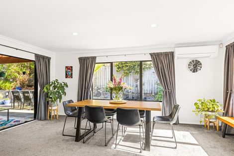 Photo of property in 12 Gold Street, Albany Heights, Auckland, 0632