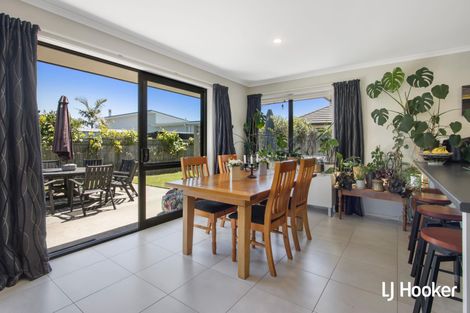 Photo of property in 32 Reel Road, Athenree, Waihi Beach, 3611