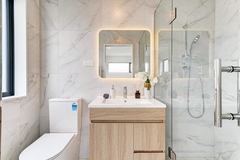 Photo of property in 29 Harrington Road, Henderson, Auckland, 0610