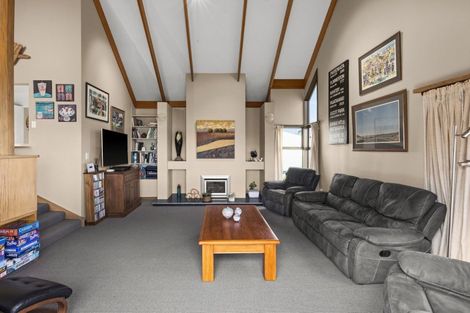 Photo of property in 12a Cobden Crescent, Bluff Hill, Napier, 4110