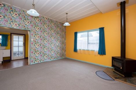 Photo of property in 3 Orlando Street, Stratford, 4332