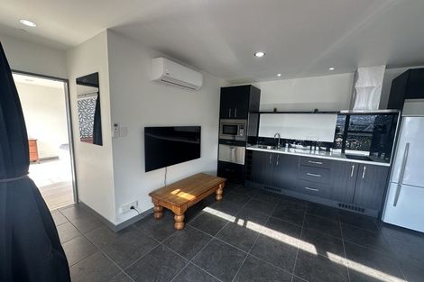 Photo of property in 6 Randolph Road, Crofton Downs, Wellington, 6035