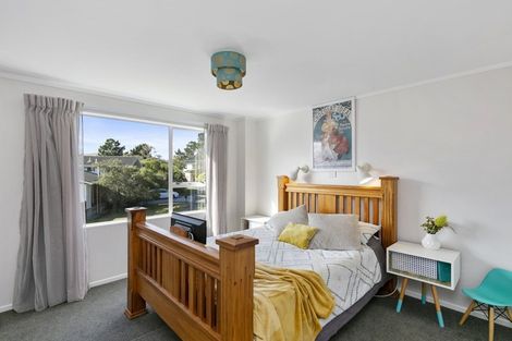 Photo of property in 10 Bowline Place, Whitby, Porirua, 5024