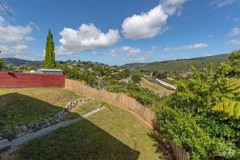 Photo of property in 12 Castle Crescent, Stokes Valley, Lower Hutt, 5019