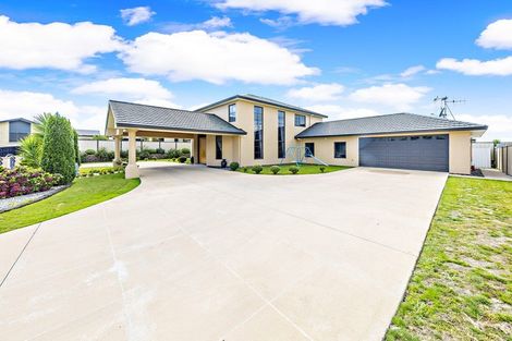 Photo of property in 7 Cooper Crescent, Morrinsville, 3300