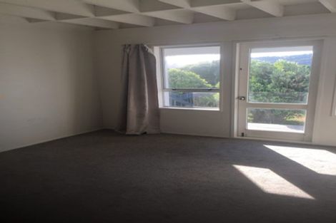 Photo of property in 99 Kaikoura Street, Maupuia, Wellington, 6022