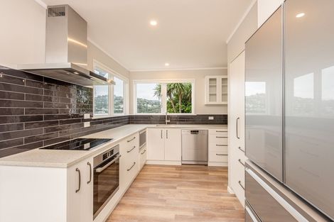 Photo of property in 44 Frankmoore Avenue, Johnsonville, Wellington, 6037