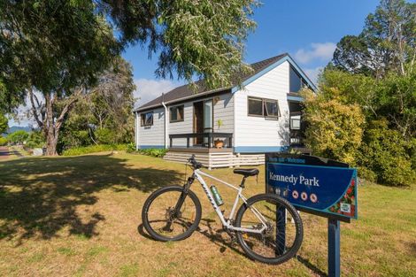 Photo of property in 28a Kennedy Park Drive, Pauanui, Hikuai, 3579