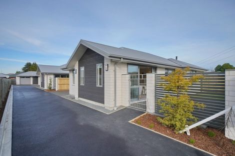 Photo of property in 250b Grahams Road, Bishopdale, Christchurch, 8053