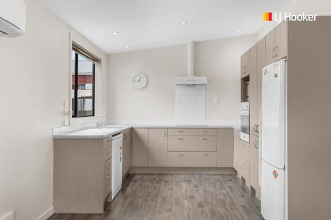 Photo of property in 101 Oxford Street, South Dunedin, Dunedin, 9012