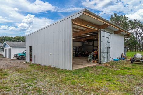 Photo of property in 578 Raumai Road, Bulls, 4894