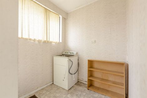 Photo of property in 8 Dove Place, Westbrook, Palmerston North, 4412