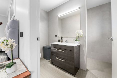 Photo of property in 18 Smith Road, Horsham Downs, Hamilton, 3281