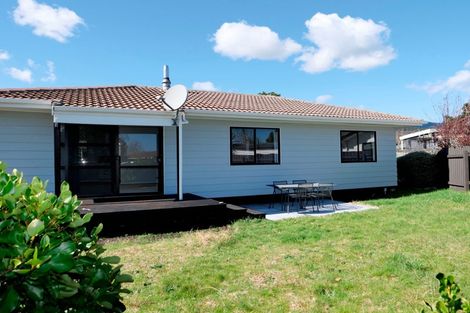 Photo of property in 19 Linwood Drive, Paraparaumu, 5032