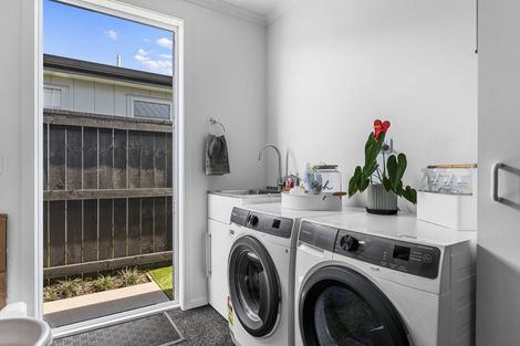 Photo of property in 6 Huriana Crescent, Te Puke, 3119