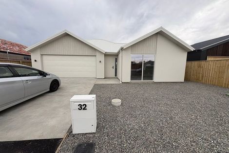 Photo of property in 32 River Stone Drive, Halswell, Christchurch, 8025