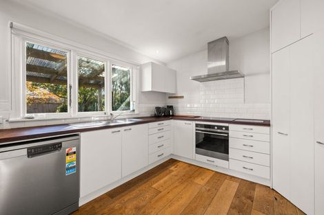 Photo of property in 243 Edgeware Road, Edgeware, Christchurch, 8013