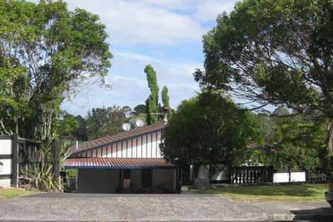 Photo of property in 25 Girrahween Drive, Totara Vale, Auckland, 0629