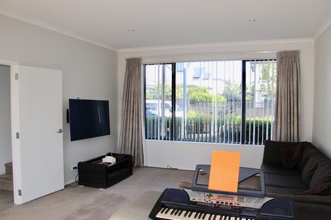 Photo of property in 8 Tiger Moth Street, Hobsonville, Auckland, 0616