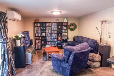 Photo of property in 2/25 Hastings Street West, Sydenham, Christchurch, 8023