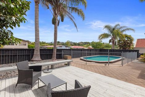 Photo of property in 3 Waikare Place, Welcome Bay, Tauranga, 3112