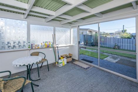 Photo of property in 23 Devon Street, Levin, 5510
