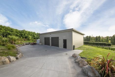 Photo of property in 265 Old North Road, Kumeu, 0892
