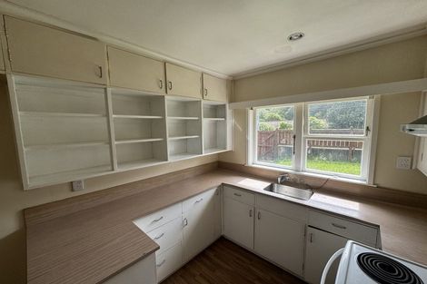 Photo of property in 84 Khandallah Road, Khandallah, Wellington, 6035