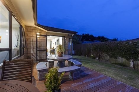 Photo of property in 22 Georgia Grove, Paraparaumu, 5032