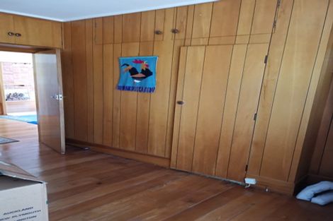 Photo of property in 1 Chilton Grove, Hutt Central, Lower Hutt, 5010