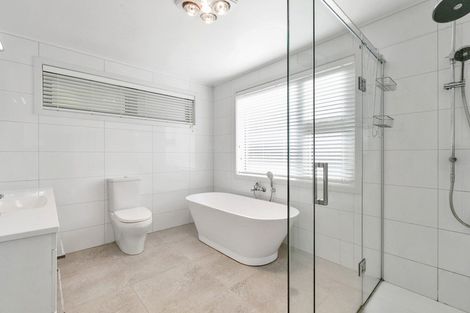 Photo of property in 82 Cliffs Road, Saint Clair, Dunedin, 9012