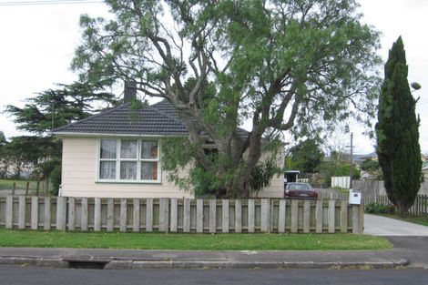 Photo of property in 64 Jolson Road, Mount Wellington, Auckland, 1062