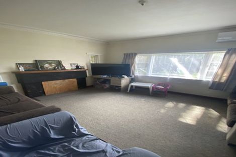 Photo of property in 77 Avalon Drive, Nawton, Hamilton, 3200