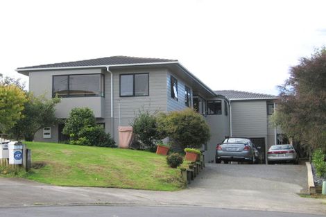 Photo of property in 15 Kells Place, Botany Downs, Auckland, 2010