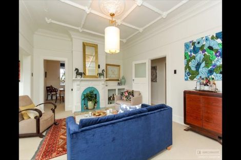 Photo of property in 21 Watson Street, Strandon, New Plymouth, 4312