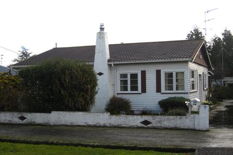 Photo of property in 34 Wyndham Street, Carterton, 5713