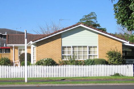 Photo of property in 60a Maygrove Drive, Orewa, 0931