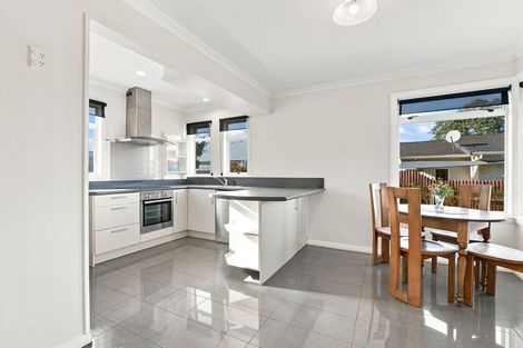 Photo of property in 44 Gonville Avenue, Gonville, Whanganui, 4501