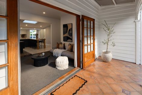 Photo of property in 4 Addison Street, Leamington, Cambridge, 3432