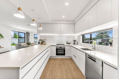 Photo of property in 147 Johns Road, Rangiora, 7400