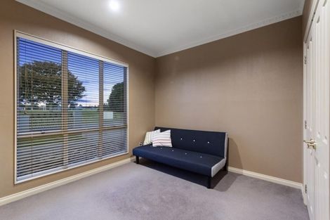 Photo of property in 39 Caversham Drive, Rototuna, Hamilton, 3210