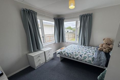Photo of property in 43 Totara Street, Wainuiomata, Lower Hutt, 5014