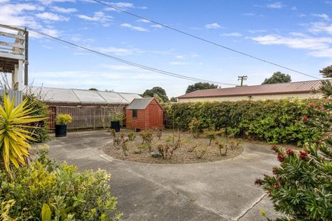 Photo of property in 2a Kiharoa Street, Otaki Beach, Otaki, 5512