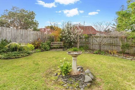 Photo of property in 2/8 Udys Road, Pakuranga, Auckland, 2010