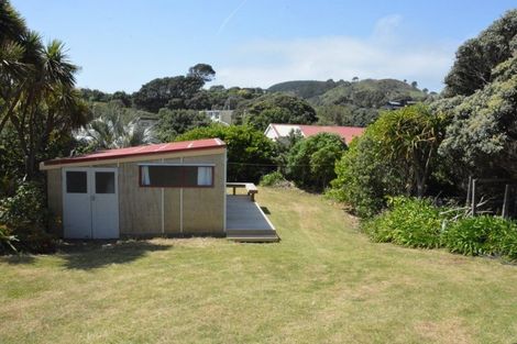 Photo of property in 5 Tokopapa Street, Mokau, 4376