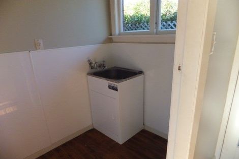 Photo of property in 109 Warren Crescent, Hillmorton, Christchurch, 8025